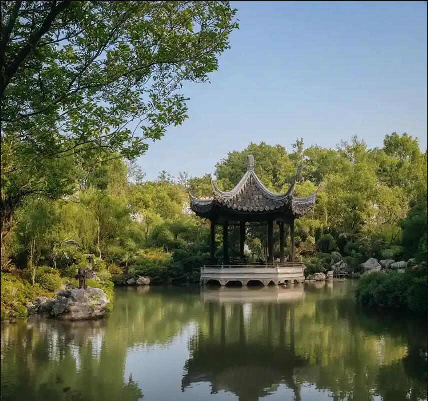 禅城区小霜餐饮有限公司